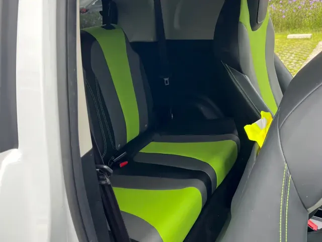 Roewe Clever — Фото автомобиля 13