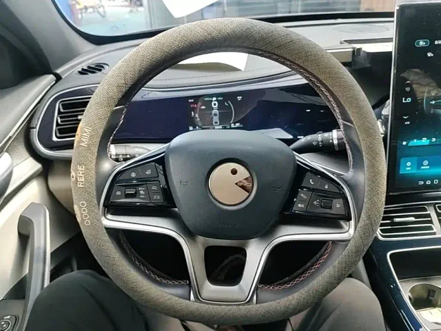 BYD Qin PLUS — Фото автомобиля 10