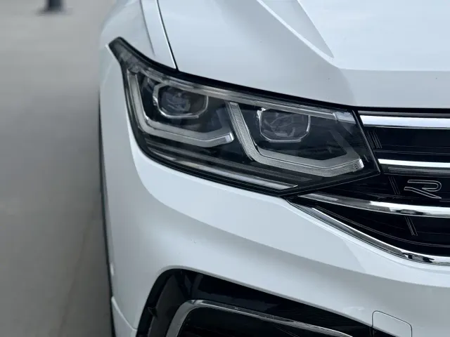 Volkswagen Tiguan L — Фото автомобиля 8