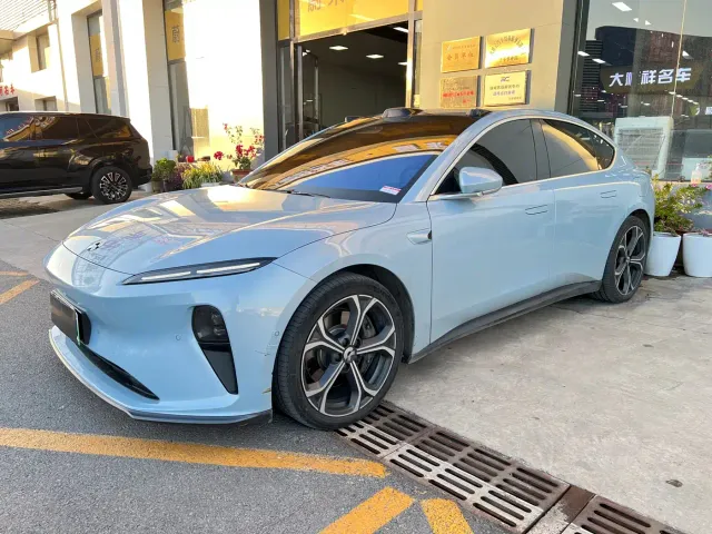 Фотография автомобиля — Nio ET5