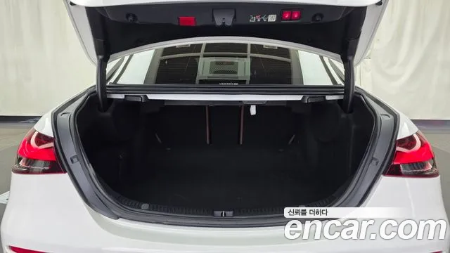 Mercedes-Benz E-Class W213 — Фото автомобиля 26