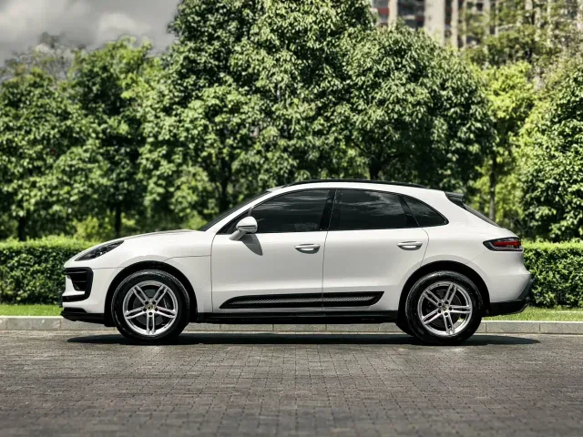 Porsche Macan — Фото автомобиля 6