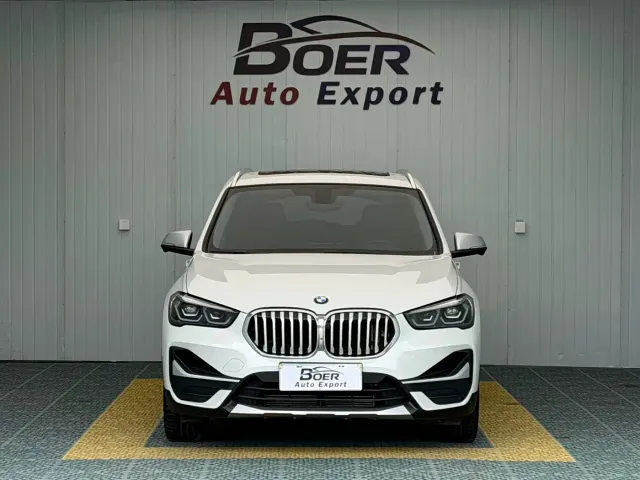 BMW X1 — Фото автомобиля 2
