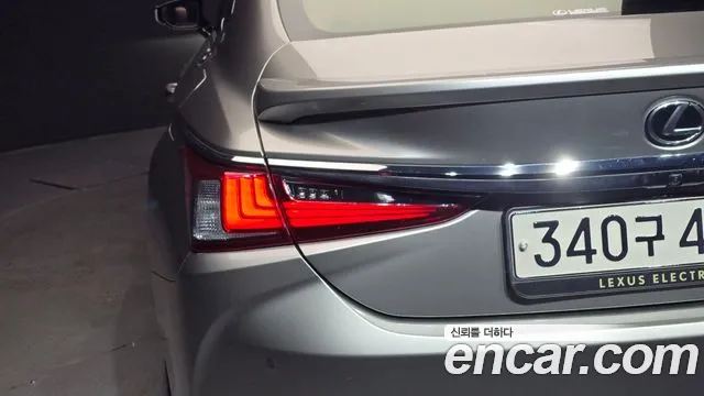 Lexus ES 7th Gen — Фото автомобиля 8
