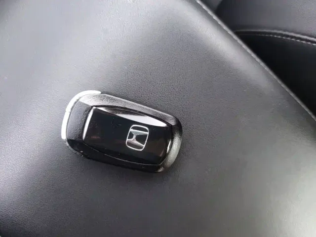 Honda Accord — Фото автомобиля 8