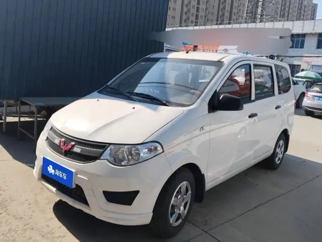 Фотография автомобиля — Wuling Hongguang
