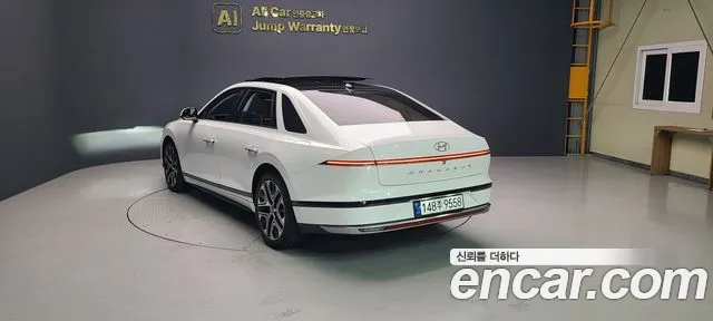 Hyundai Grandeur GN7 — Фото автомобиля 5