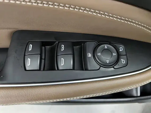 Buick Regal — Фото автомобиля 9