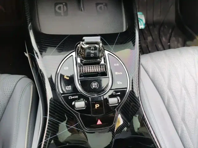 BYD Seal — Фото автомобиля 6