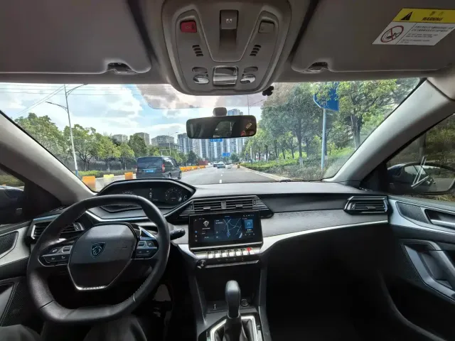 Peugeot 408 — Фото автомобиля 8