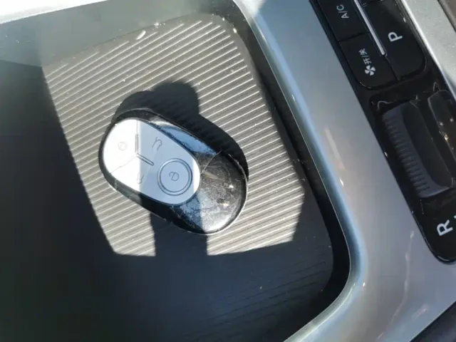 Geely Starry Wish — Фото автомобиля 16