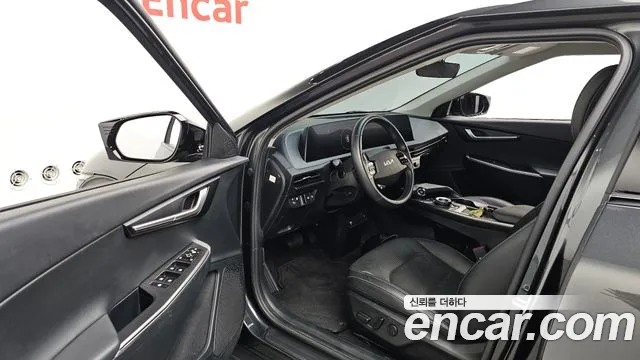 Kia EV6 — Фото автомобиля 10