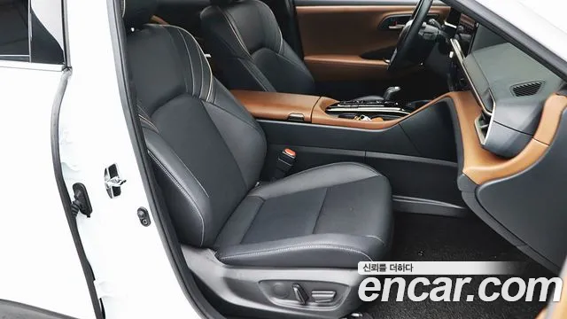 Toyota Crown — Фото автомобиля 17