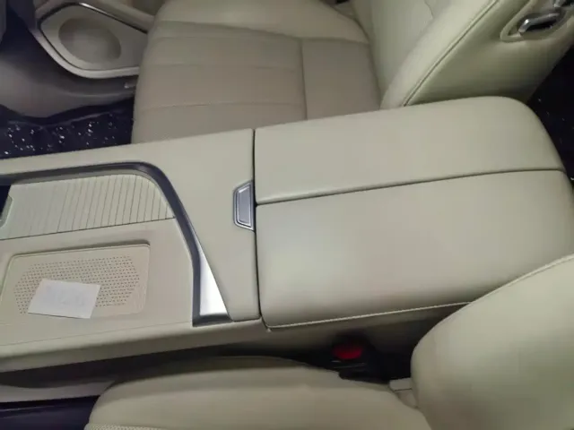 WEY Wey Lanshan 2025 AWD Ultra — Фото автомобиля 8