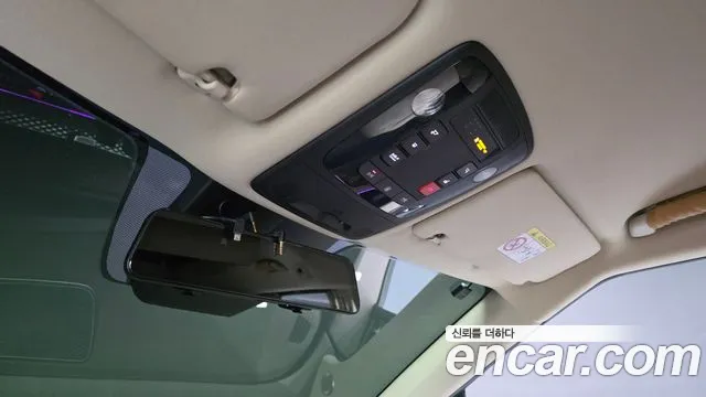 Kia Canival Carnival 4 поколение Бензин 4 места Hi-Limousine — Фото автомобиля 20