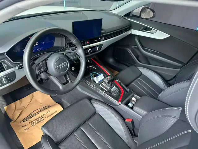 Audi A4L — Фото автомобиля 11