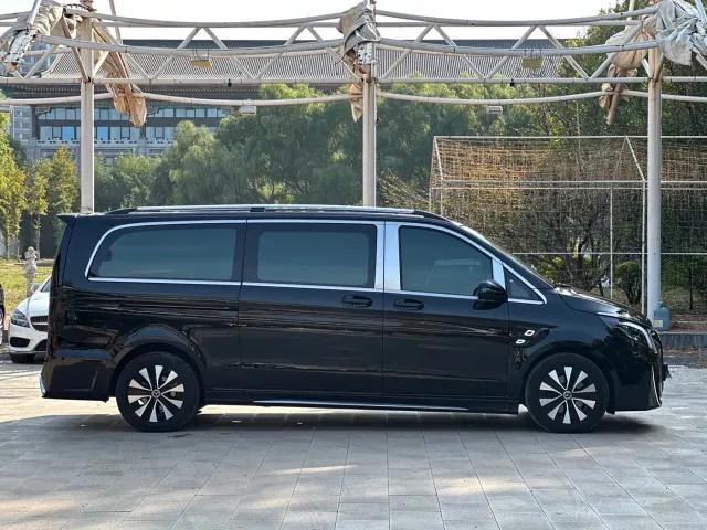 Mercedes-Benz Vito — Фото автомобиля 4