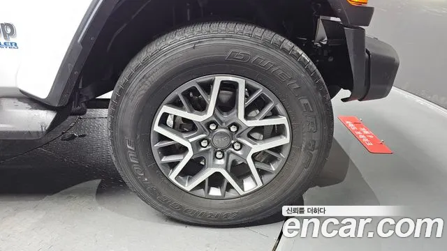 Jeep Wrangler Wrangler (JL) — Фото автомобиля 17