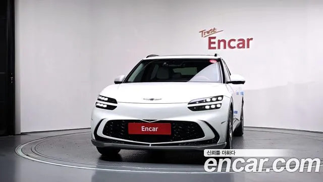 Genesis GV60 — Фото автомобиля 3