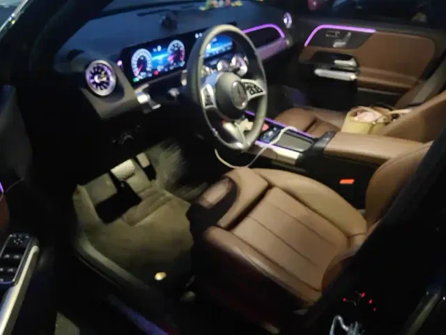 Mercedes-Benz GLB-Class — Фото автомобиля 9