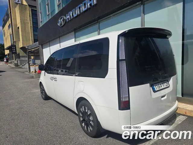 Hyundai Staria — Фото автомобиля 3