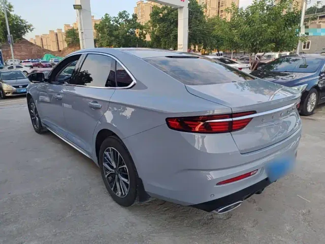 Geely Xingrui — Фото автомобиля 4