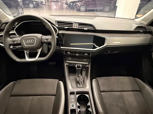 Audi Q3 — Фото автомобиля 18