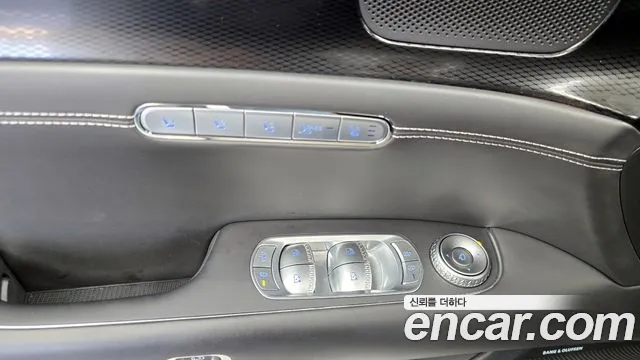 Genesis G90 Бензин 3.5 турбо AWD — Фото автомобиля 28