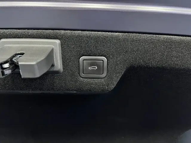 Avatr Avatr 12 2025 Max Pure Electric Edition — Фото автомобиля 25