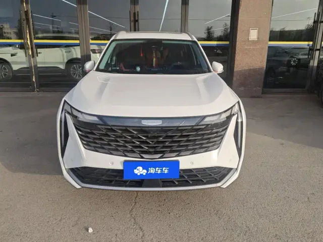 Geely Boyue L — Фото автомобиля 2