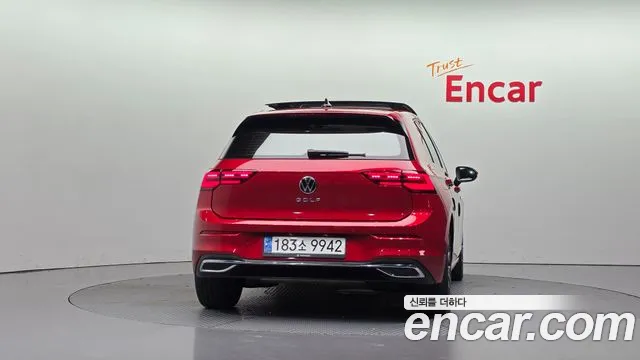 Volkswagen Golf Golf 8 поколение 2.0 TDI Prestige — Фото автомобиля 4