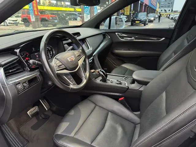 Cadillac XT5 — Фото автомобиля 5