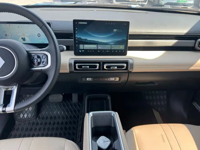 Baojun Yep Plus — Фото автомобиля 8