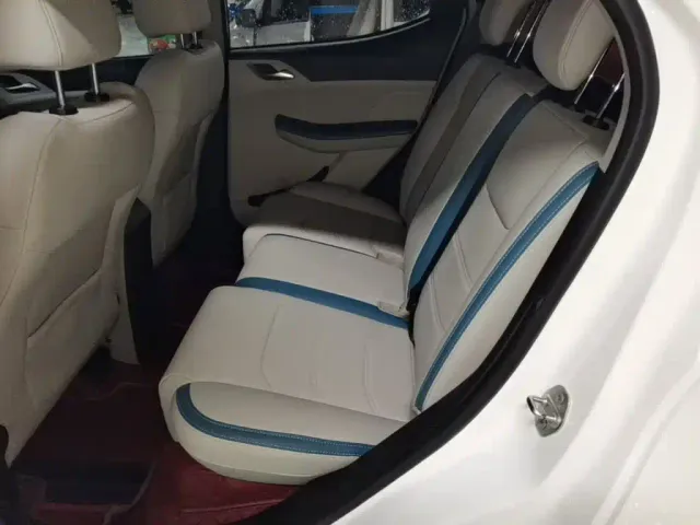 BYD Yuan Pro — Фото автомобиля 16