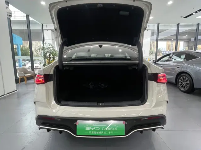 BYD Seal 06 — Фото автомобиля 15