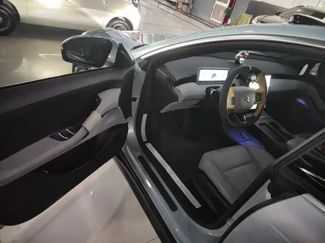 Nio ET5 Touring — Фото автомобиля 15