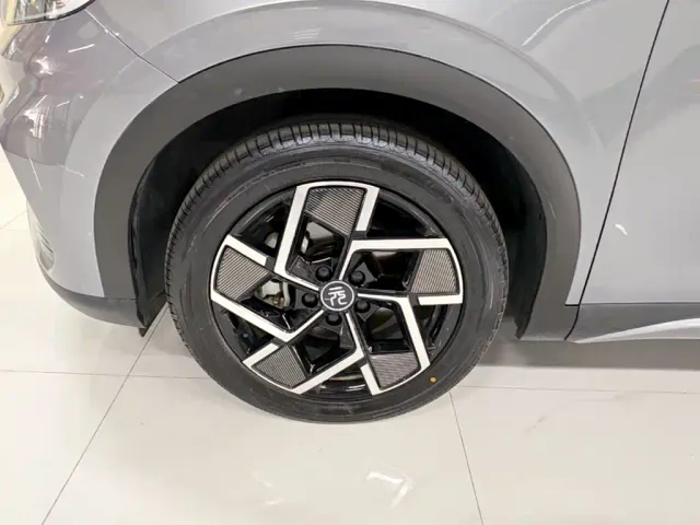 BYD Yuan PLUS — Фото автомобиля 22