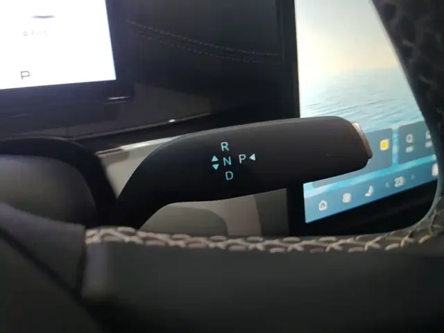 BYD Seal 06 DM-i Touring 2025 DM-i 150KM Flagship — Фото автомобиля 13