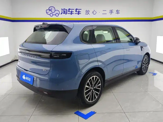 Leapmotor B10 — Фото автомобиля 3