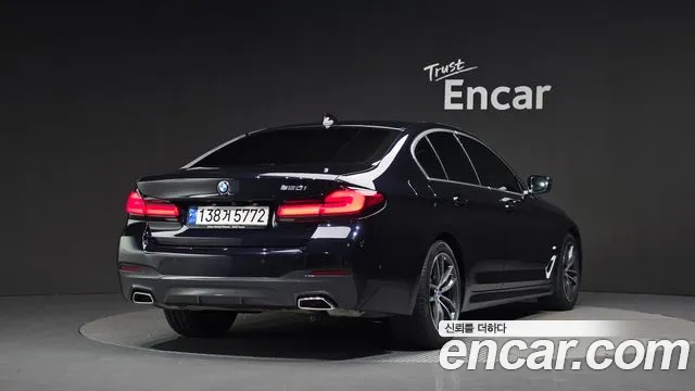 BMW 5 Series G30 — Фото автомобиля 2