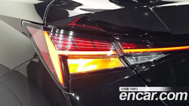 Hyundai Avante CN7 — Фото автомобиля 8