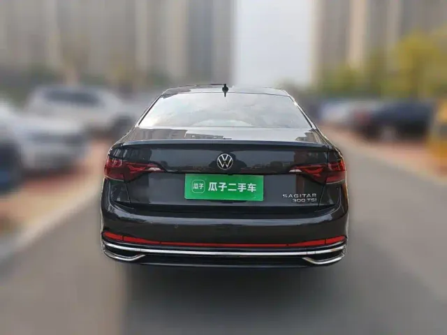 Volkswagen Sagitar — Фото автомобиля 3