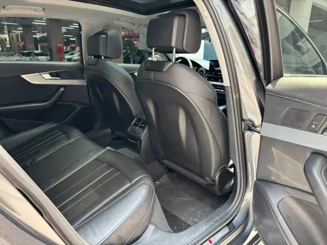 Audi A4L — Фото автомобиля 19