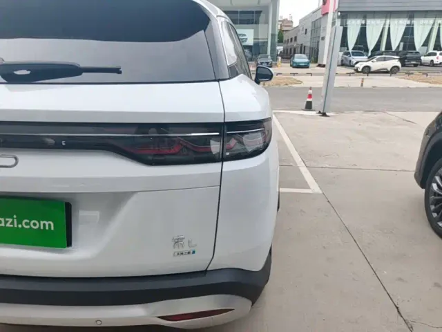 BYD Song L DM-i — Фото автомобиля 7