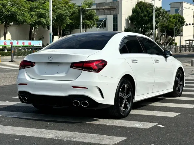Mercedes-Benz A-Class — Фото автомобиля 4