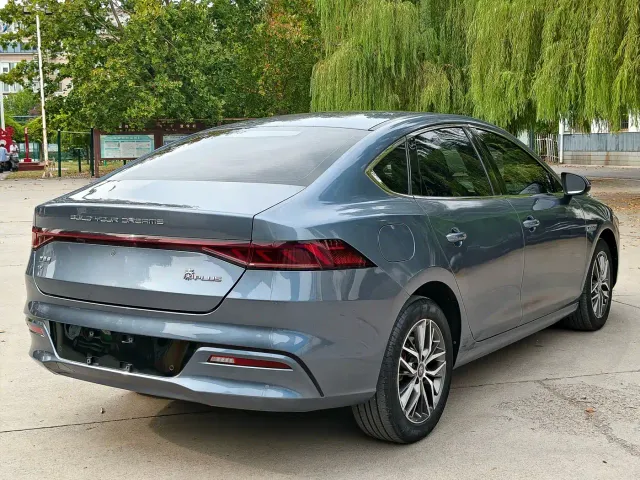 BYD Qin PLUS — Фото автомобиля 3