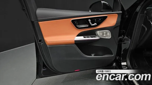 Mercedes-Benz GLC-Class — Фото автомобиля 21