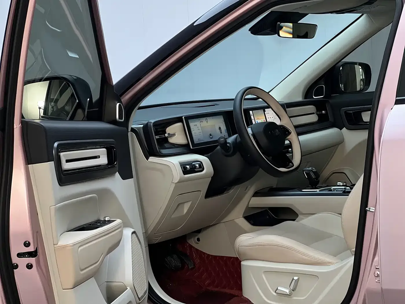 Geely Geely ICON 2023 1.5TD Protagonist — Фото автомобиля 8