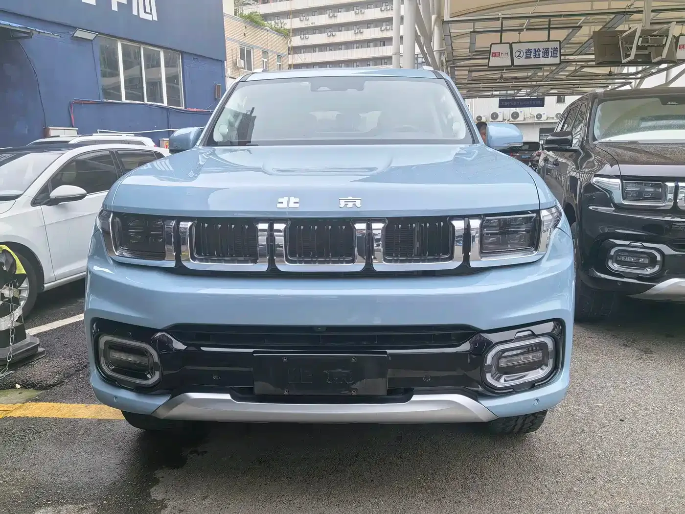 BAIC ORV Beijing Off-Road BJ60 2022 Model 2.0T 11th Edition 5-Seater — Фото автомобиля 2