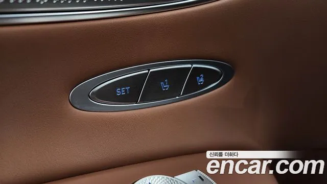Genesis GV70 2.5T Бензин AWD — Фото автомобиля 27